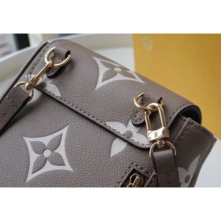 Fashionrep 2107YA0126 Bags LV 0629
